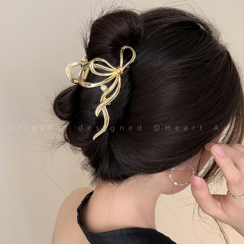 Korean Luxury Lifestyle - กิ๊บหนีบผมโลหะหรูหราขนาด 3.9 นิ้ว สไตล์เกาหลี โบว์ผูกผม ทรงฉลาม